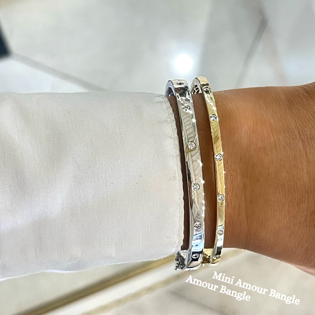 Amour Gold and Diamond Station Bangle