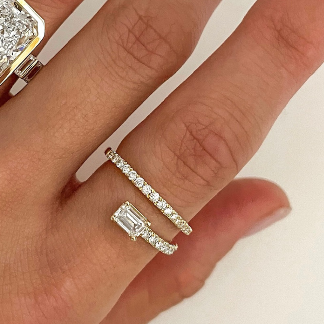 Emerald cut thin band deals