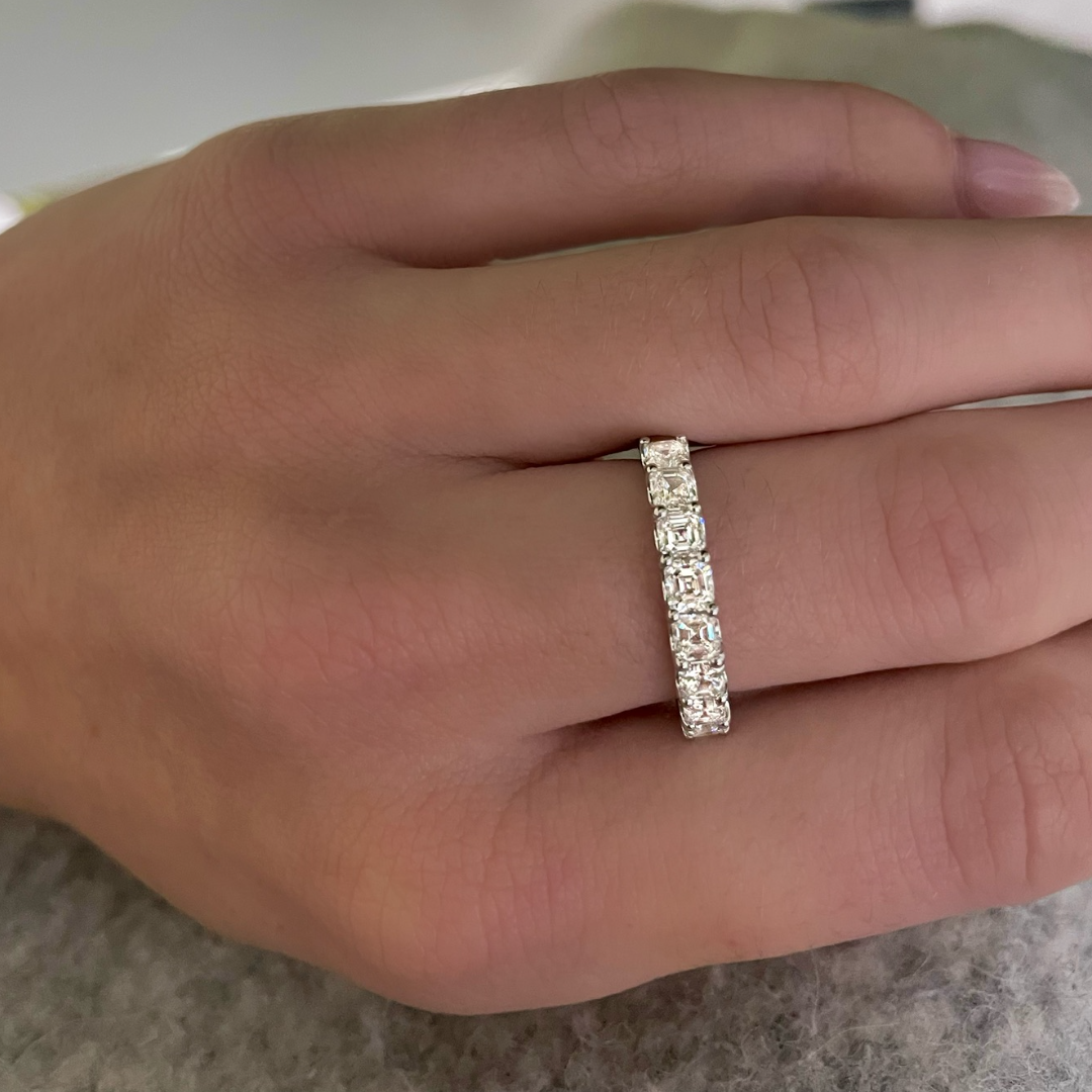 Mini Helena Asscher Cut Diamond Band 1.00 ctw
