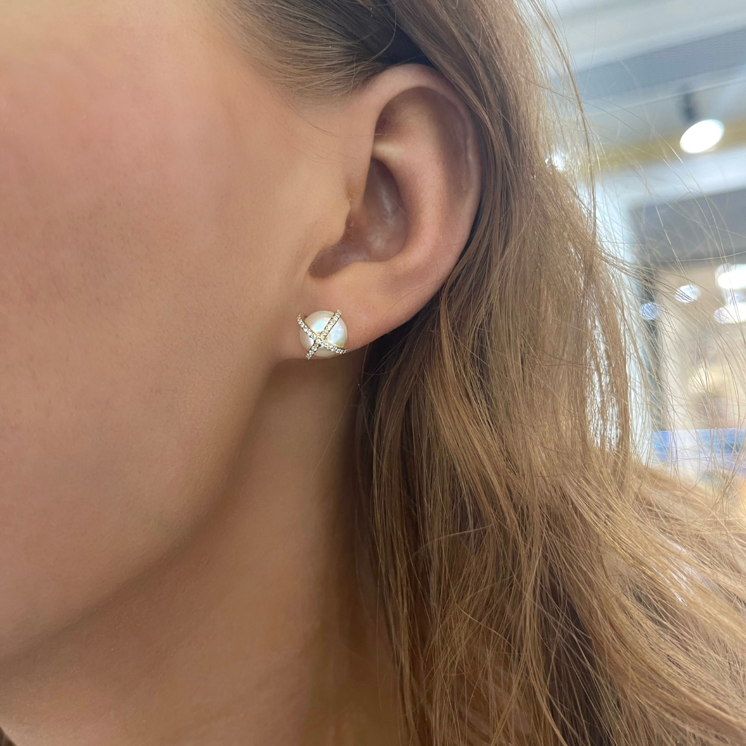 Steevi Pearl Cage Stud Earrings