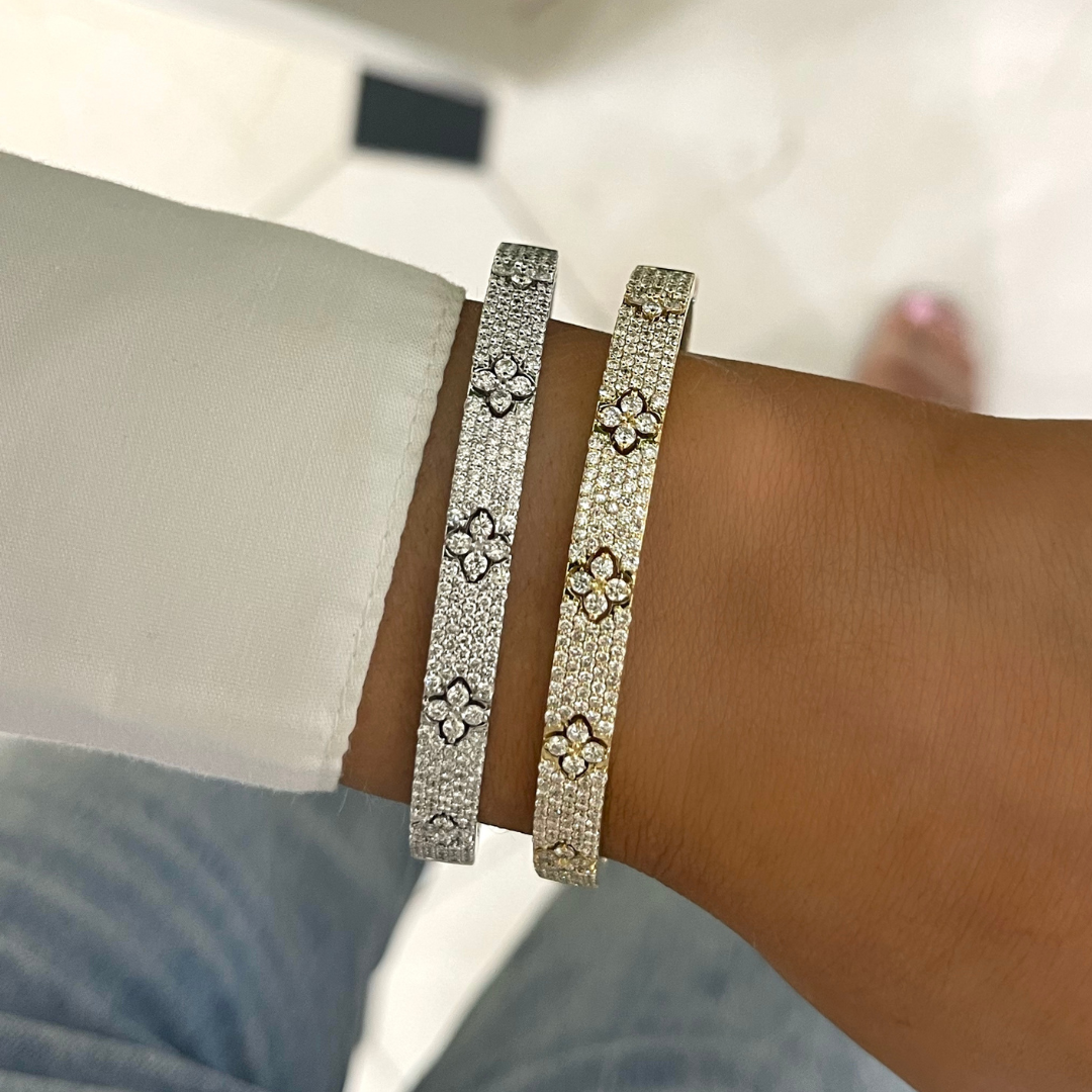 Cartier diamond bangle bracelet deals