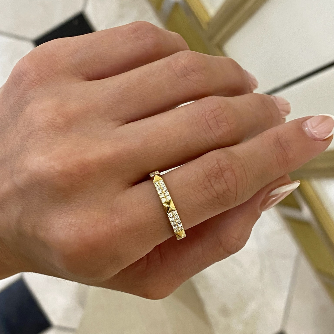 Nikita Studded Pave Diamond Band