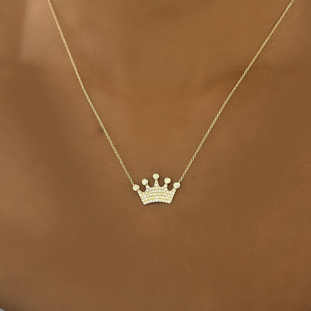 Crown 2025 chain pendant