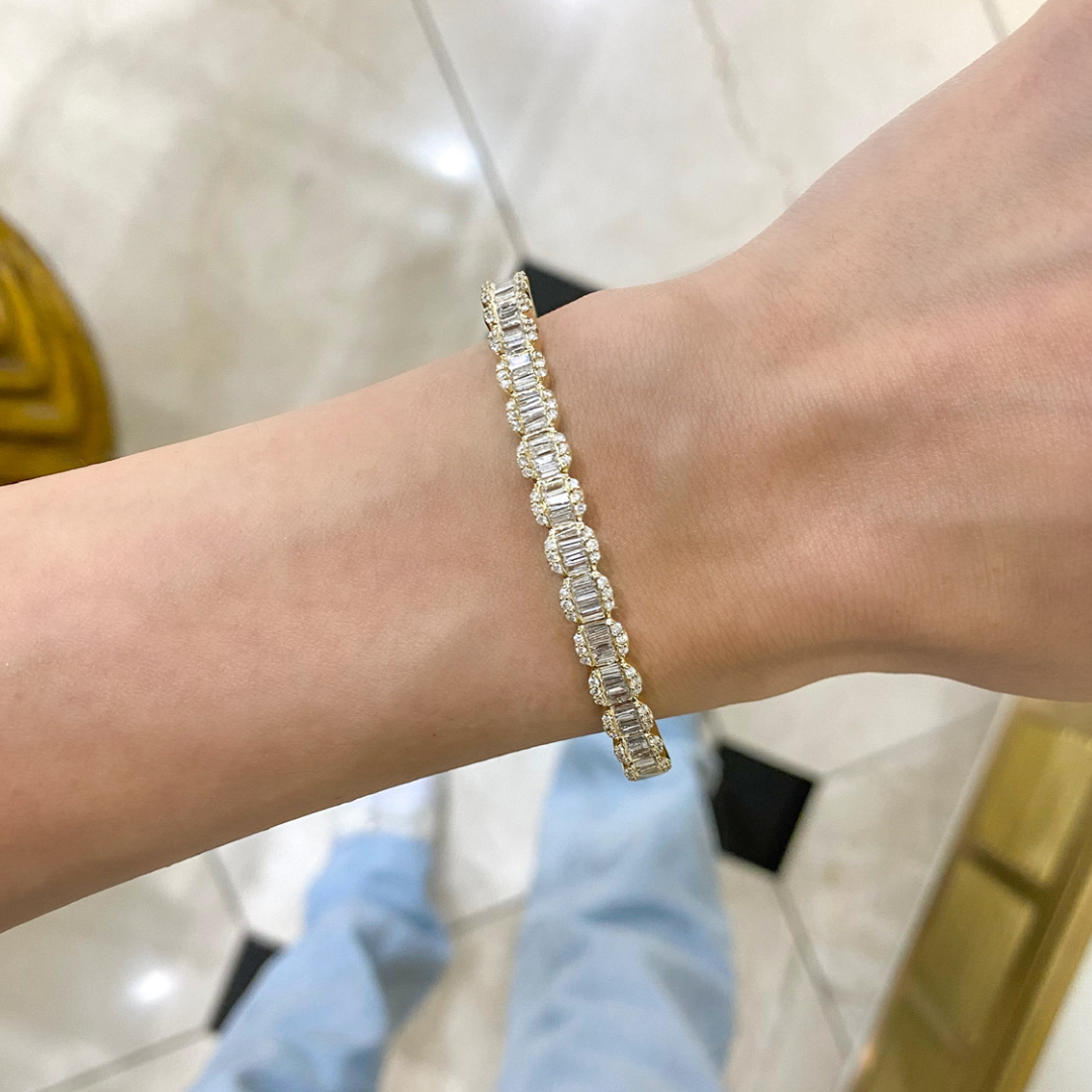 Lilium Tapered Baguette Diamond Bangle 2.30 ctw