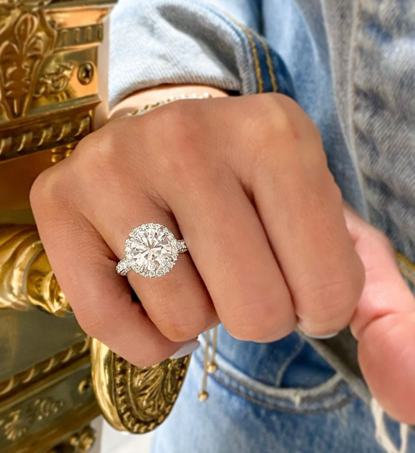 How to Clean Your Engagement Ring At Home