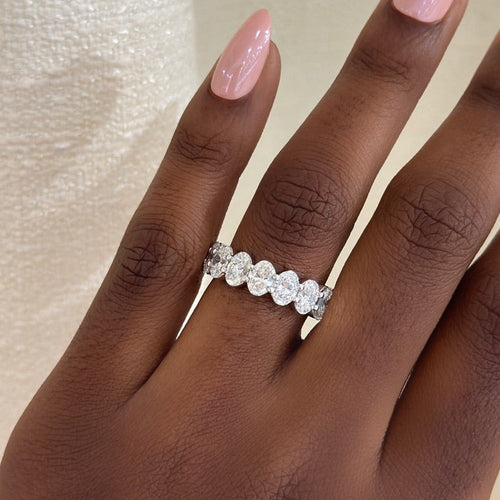 3.6_ctw scalloped oval band