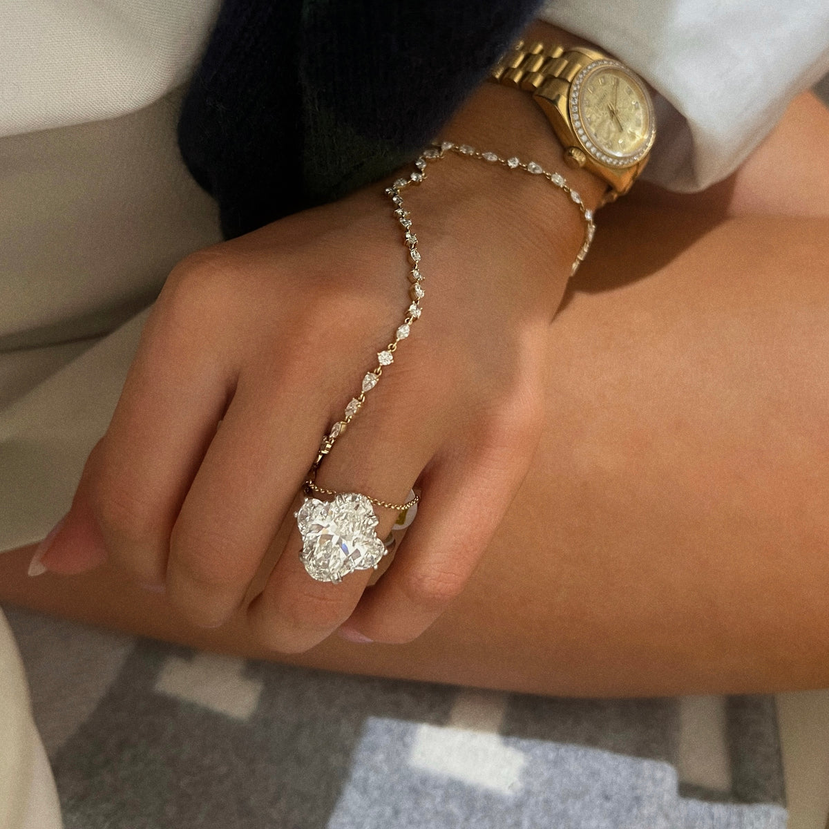 "It girl" Mixed Shape Diamond Hand Chain 2.65 ctw