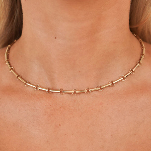Alternating Bar Chain