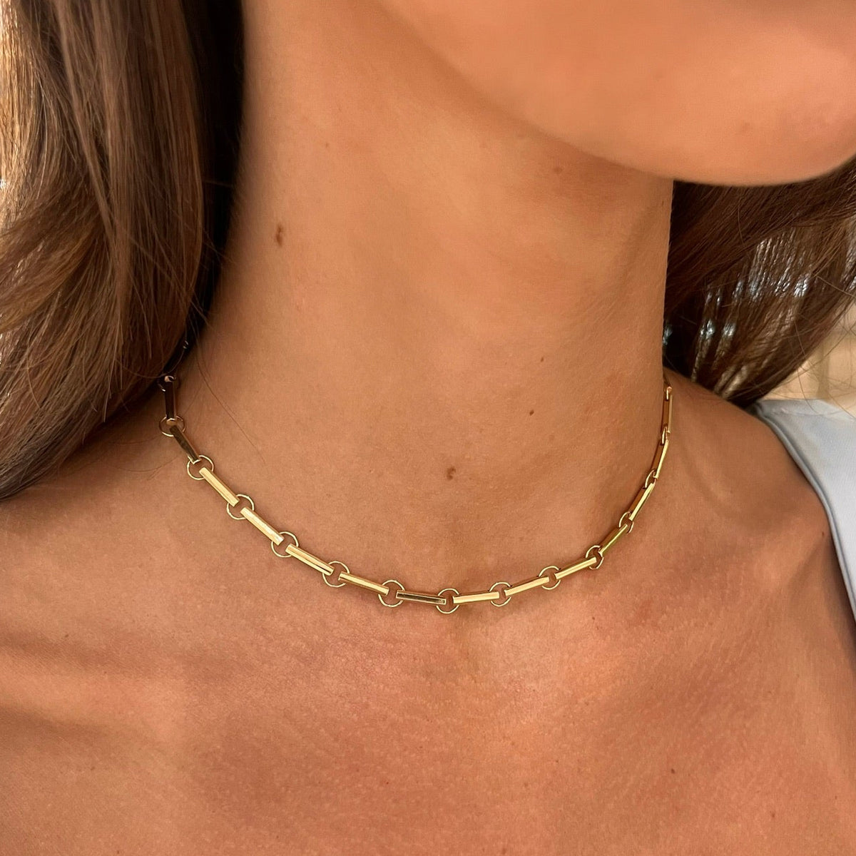 Alternating Bar Chain
