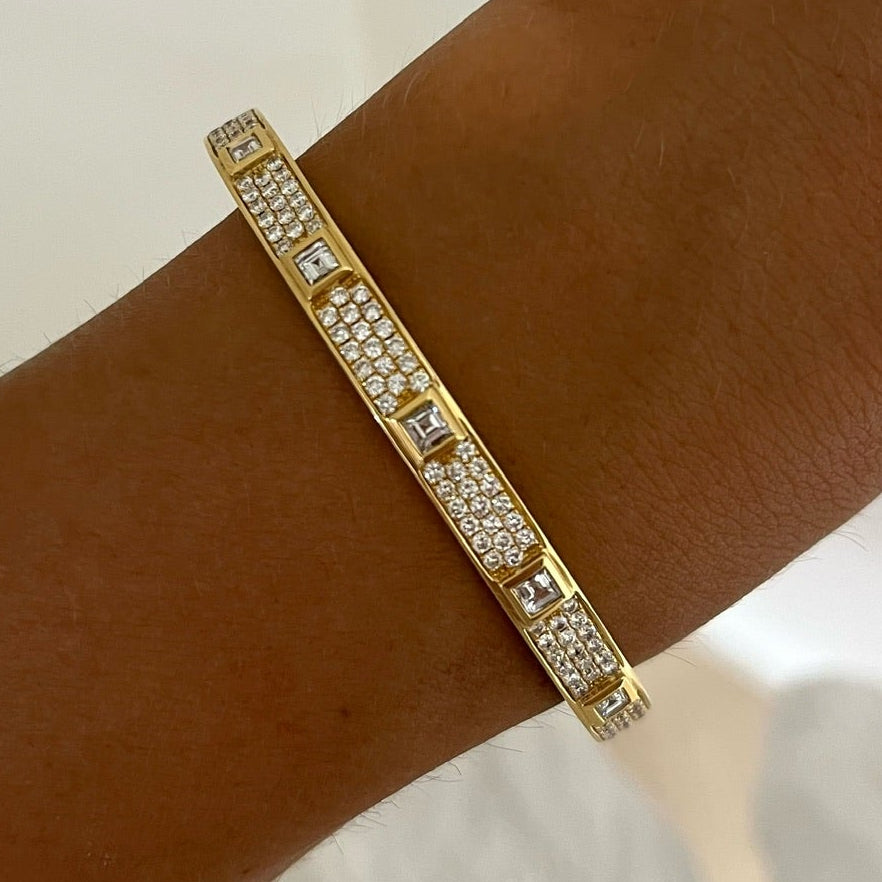 Azalea Bangle