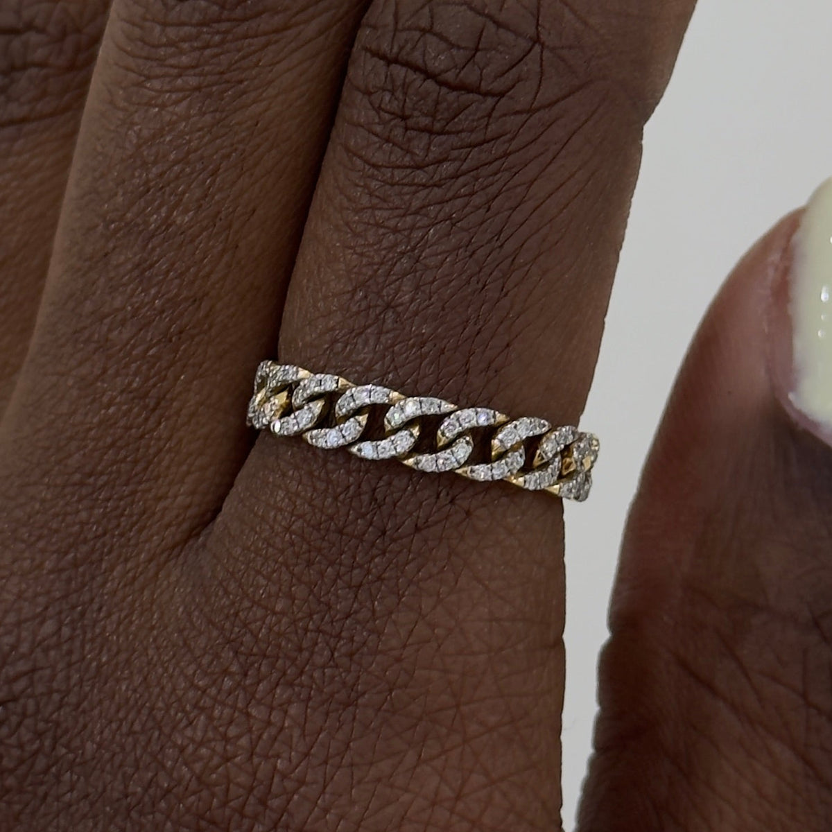 Bre Flexible Chain Link Ring