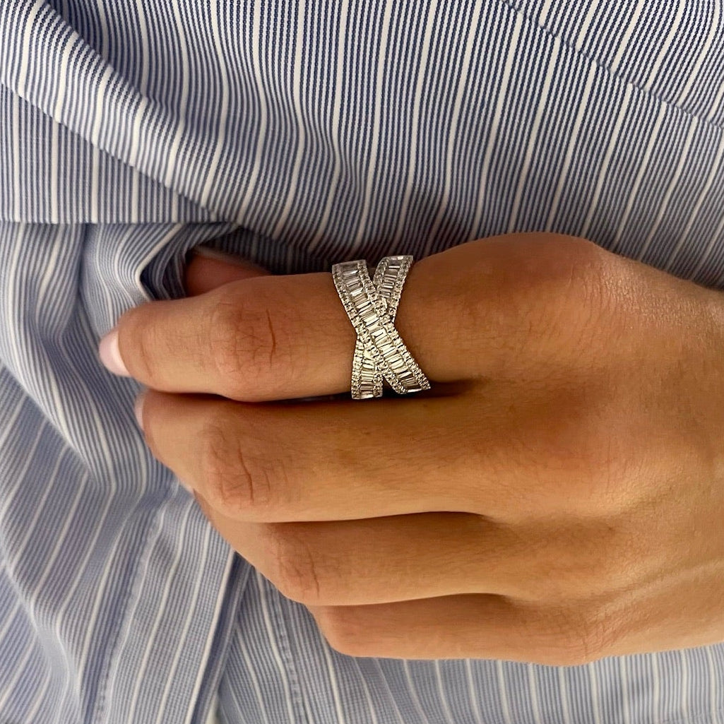 Chloe Baguette Butterfly Ring