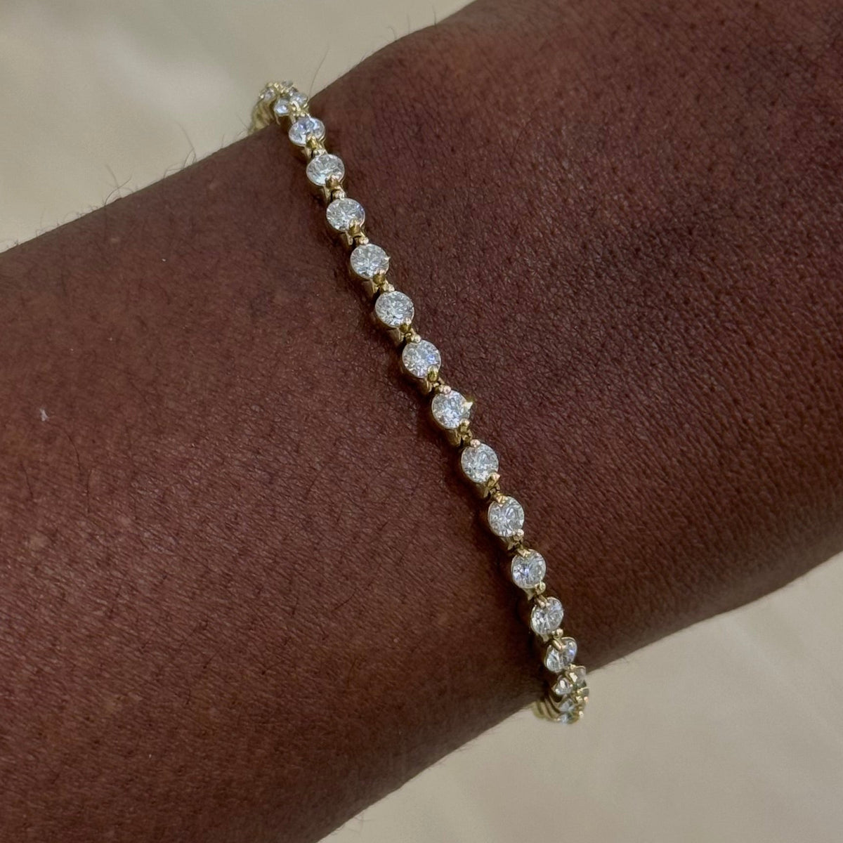 Cora Floating Diamond Bolo Bracelet 2.50 ctw
