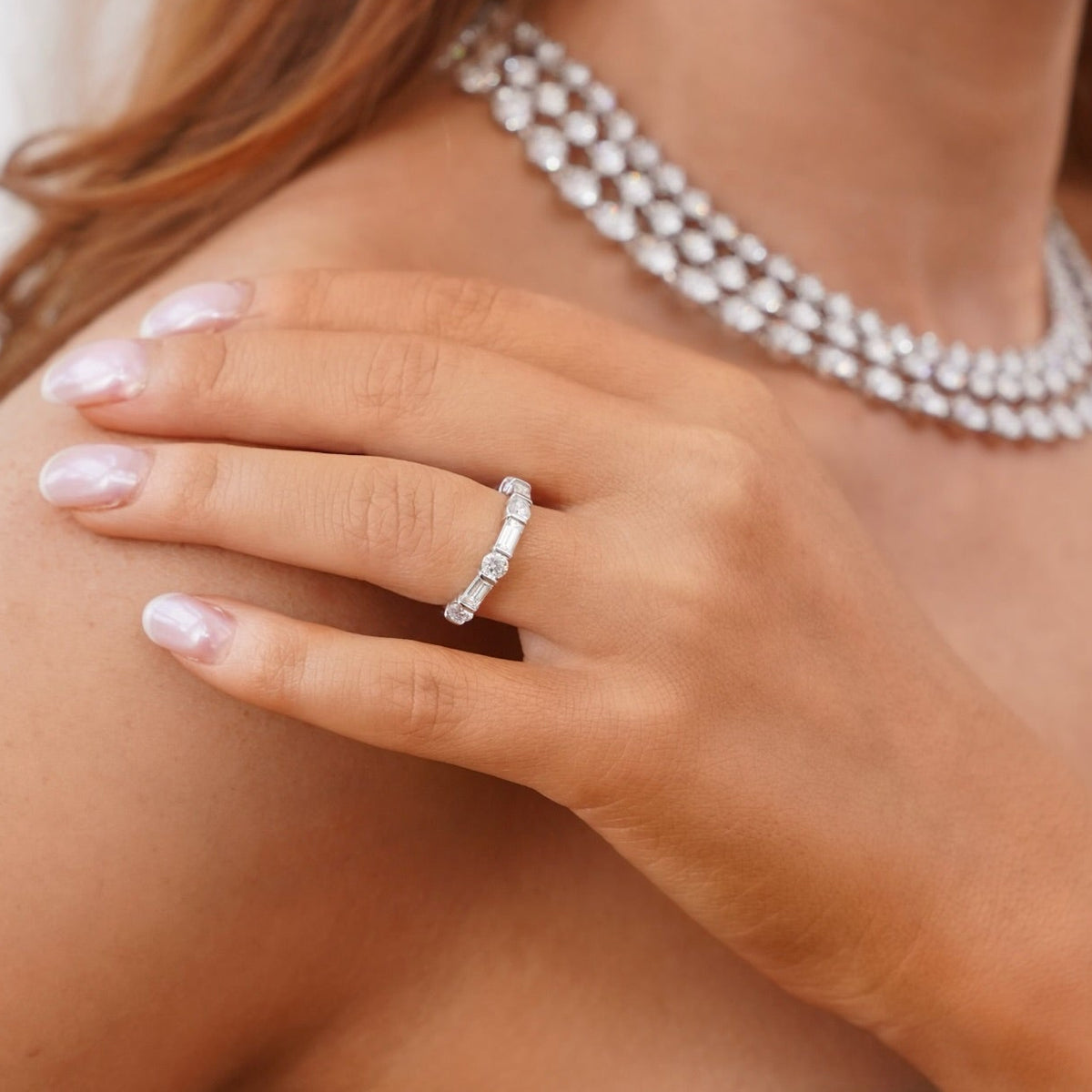 Daisy Baguette & Round Alternating Diamond Band 1.64 ctw