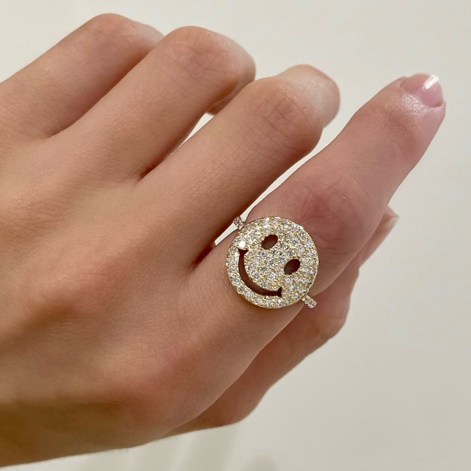 Drew Smiley Diamond Ring