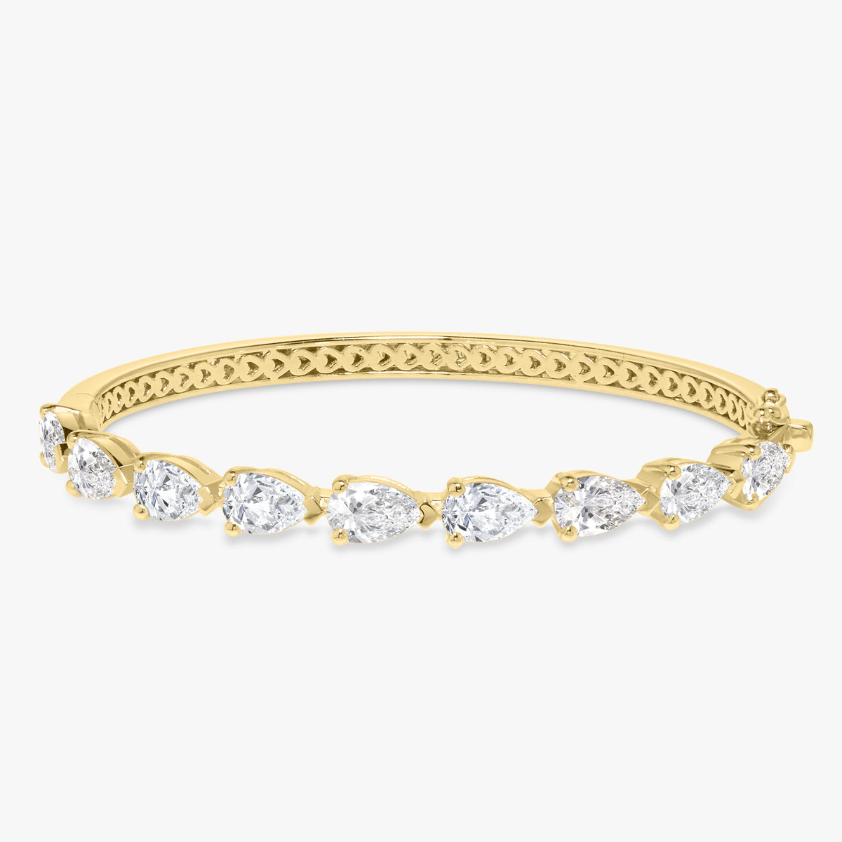 Everette Chasing Pear Diamond Bangle 6.32 ctw