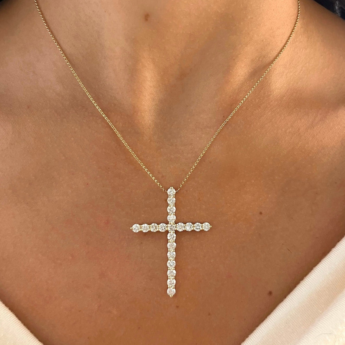 Gracie Scalloped Diamond Cross Necklace 2.56 ctw