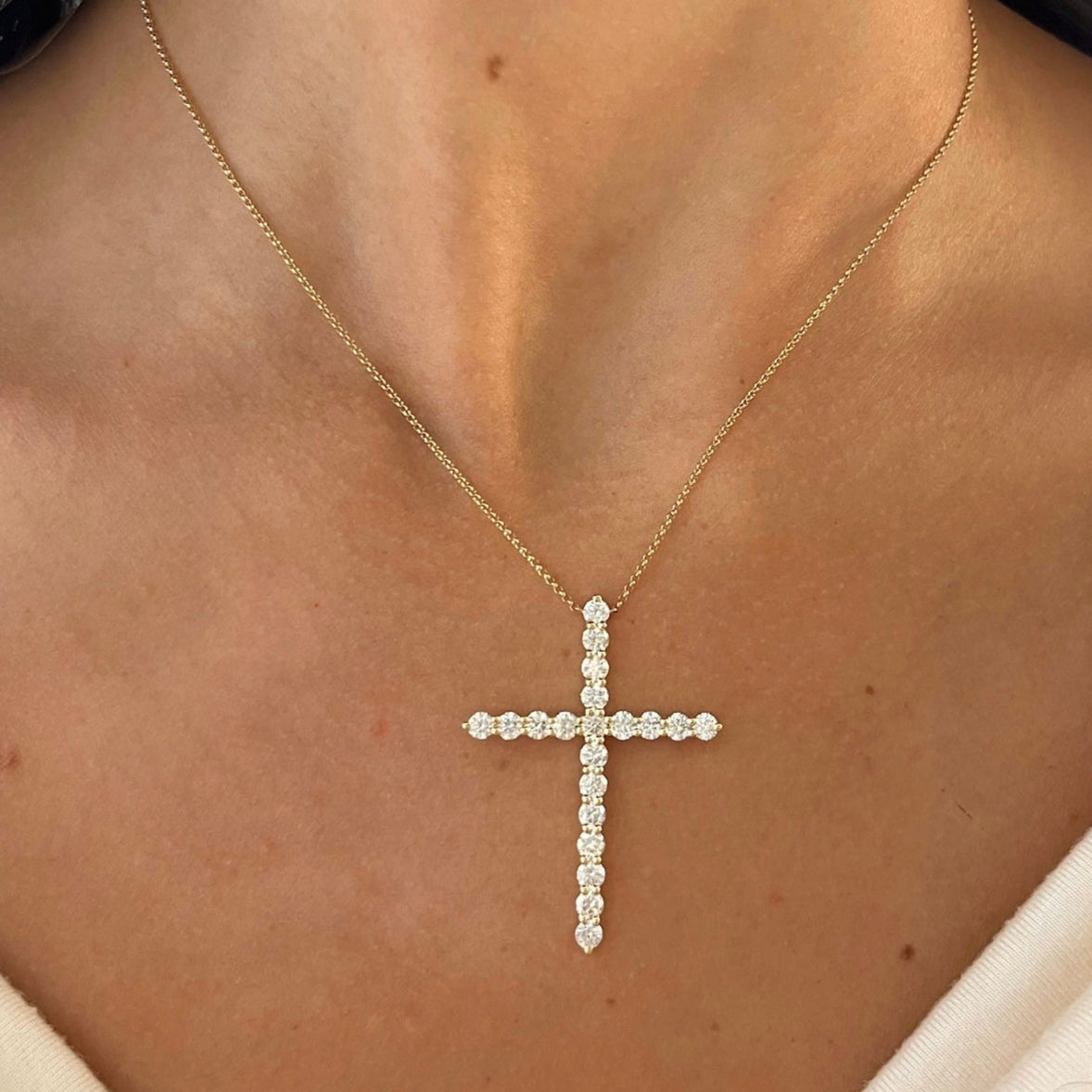 Gracie Scalloped Diamond Cross Necklace 2.56 ctw