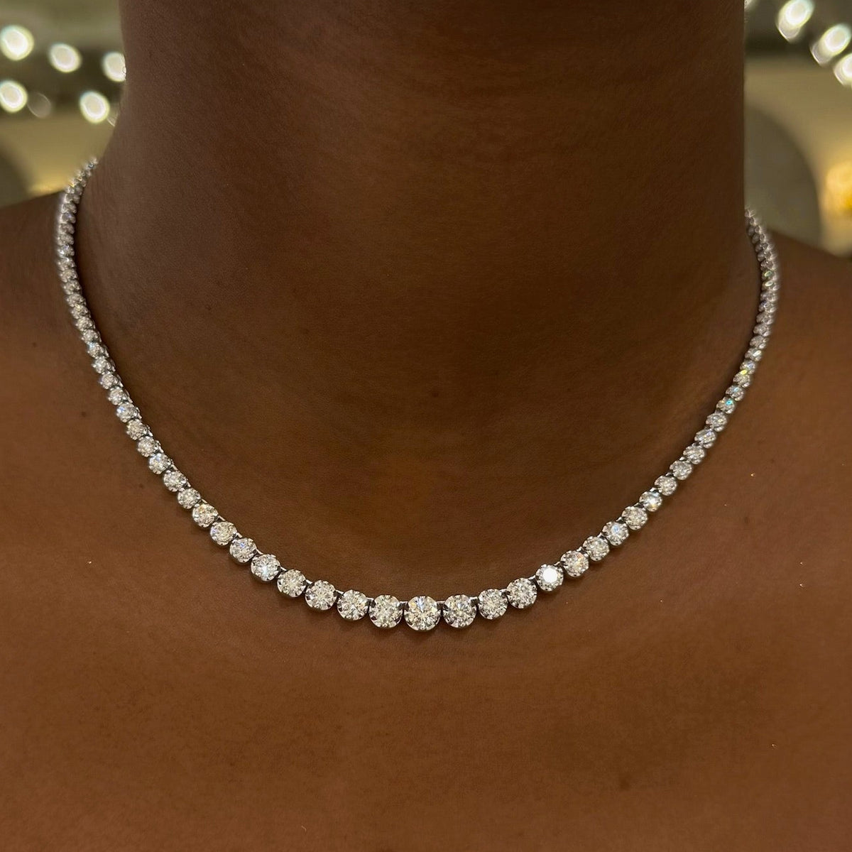 Graduated Illusion Set Diamond Tennis Necklace 8 ctw