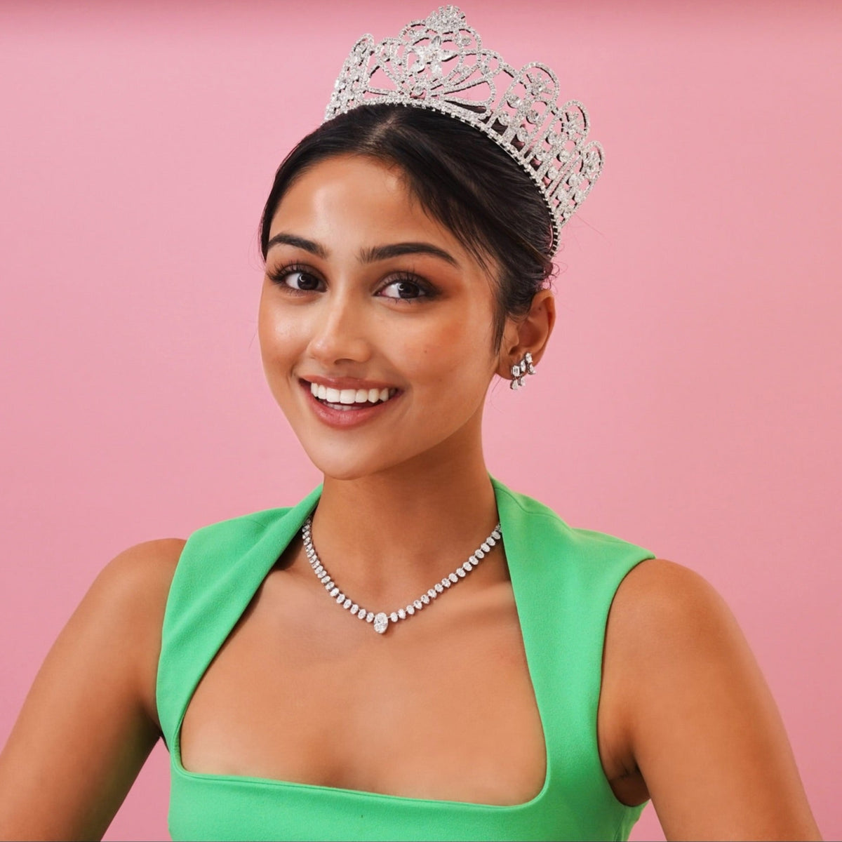 Josette Floating Oval Diamond Necklace 35 ctw