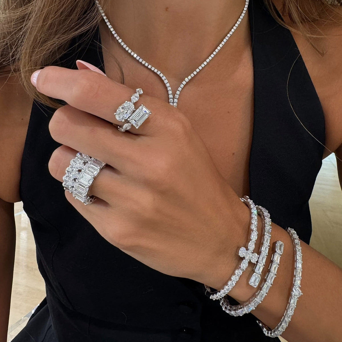 Kirk Oval & Round Diamond Cross Bangle