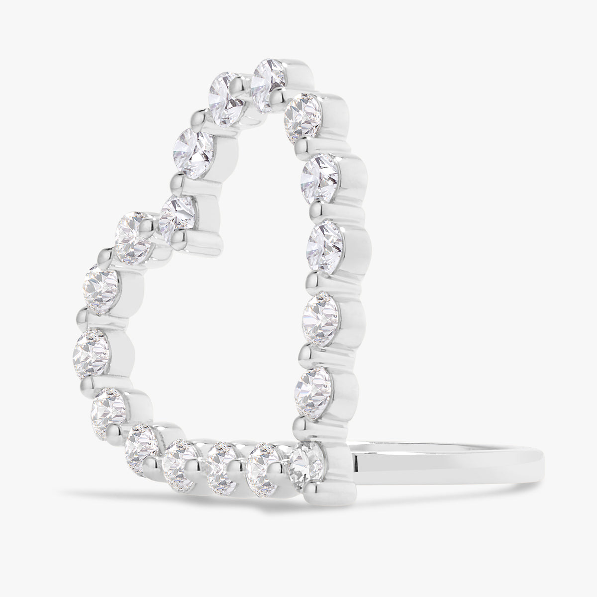 Midi Charlie Cloud® Floating Diamond Heart Ring 2.16 ctw