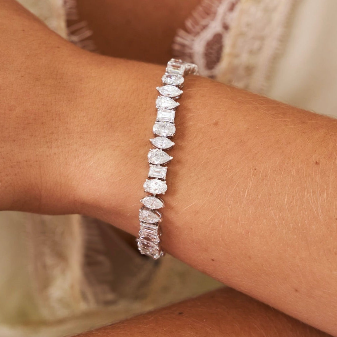 Nealie WG mixed shape bracelet