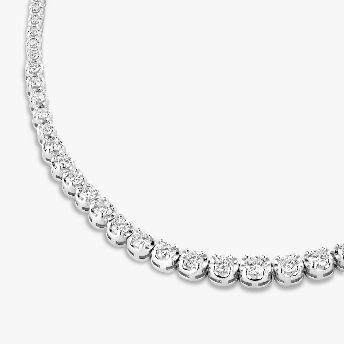 Poppy Illusion Set Diamond Tennis Necklace 5 ctw