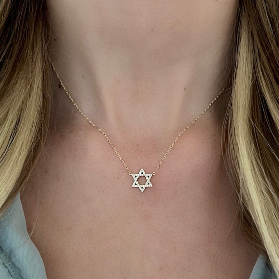 Dainty diamond necklace silver deals