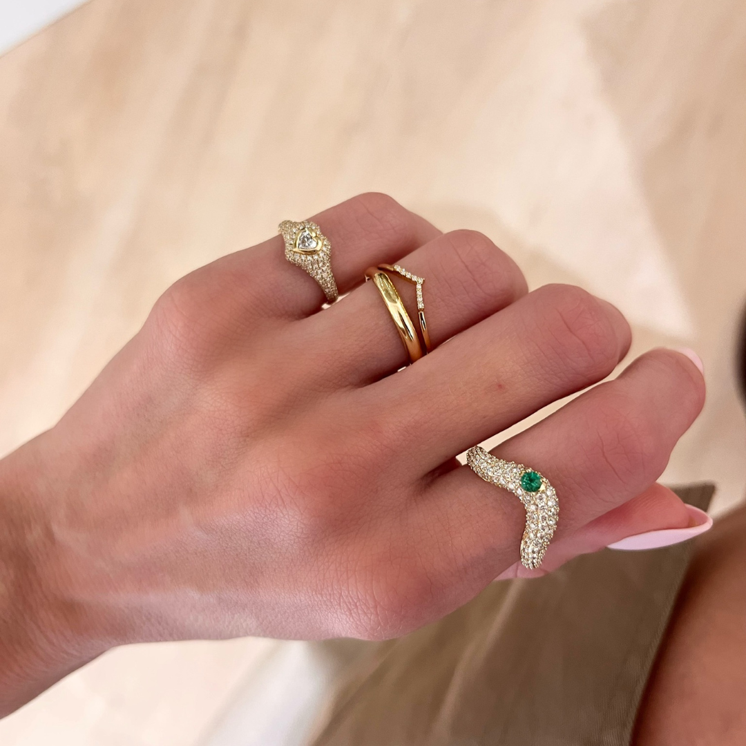 Mini Heart Pave Diamond Signet Ring ctw – RWFJ