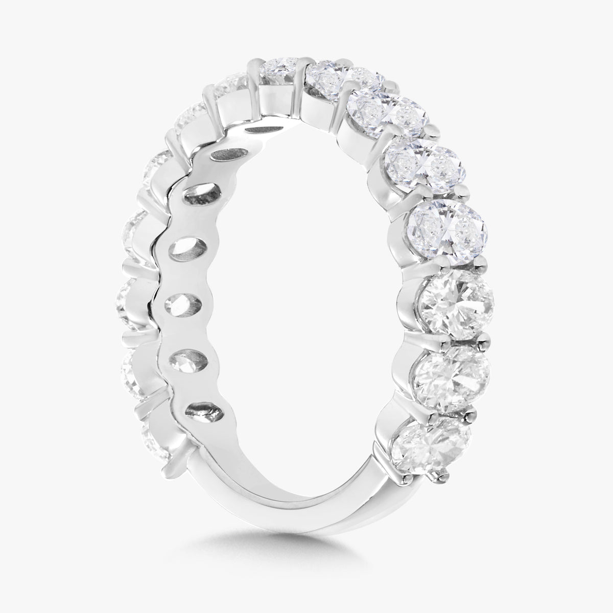 Scalloped Oval Diamond Band 2.22 ctw