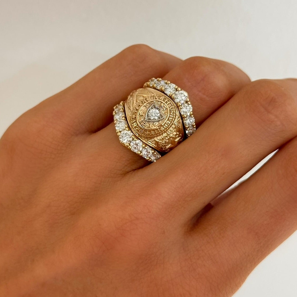 The Crown RingWraps 2.50 ctw