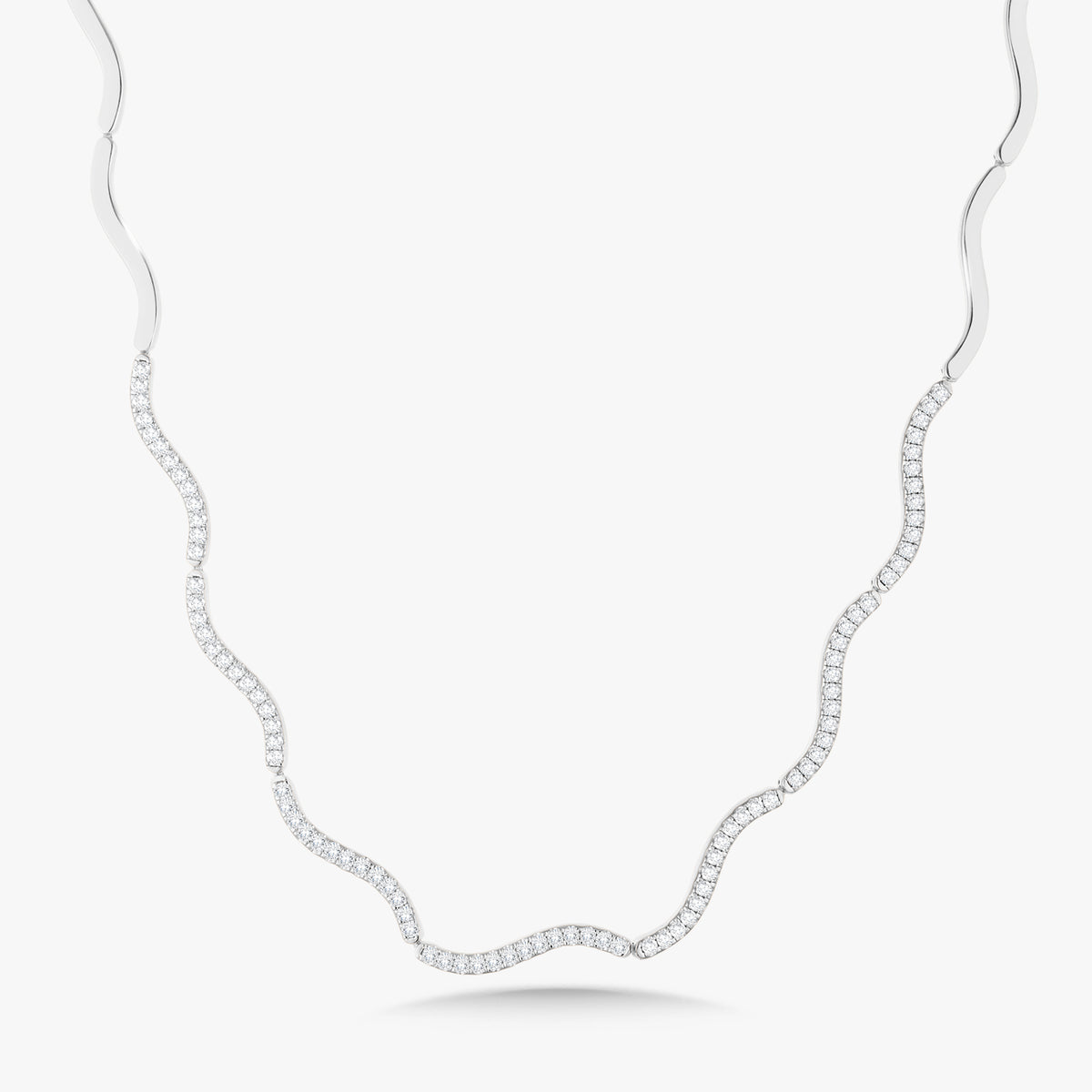 Welle Wavy Adjustable Collar Necklace 2.20 ctw
