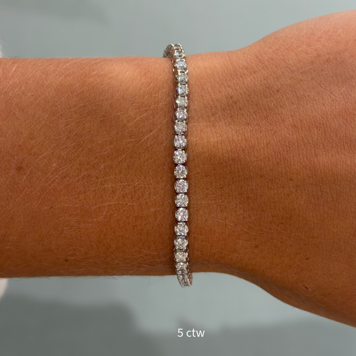 Buttercup Natural Diamond Scalloped Tennis Bracelet