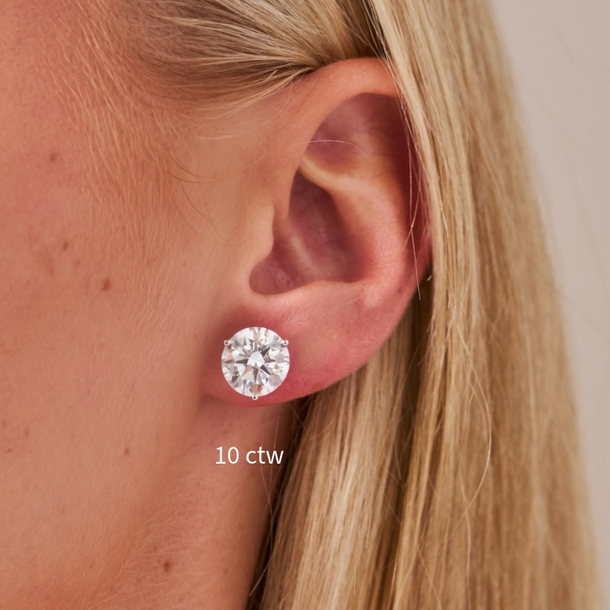 Lab Grown Round Brilliant Cut Diamond Studs
