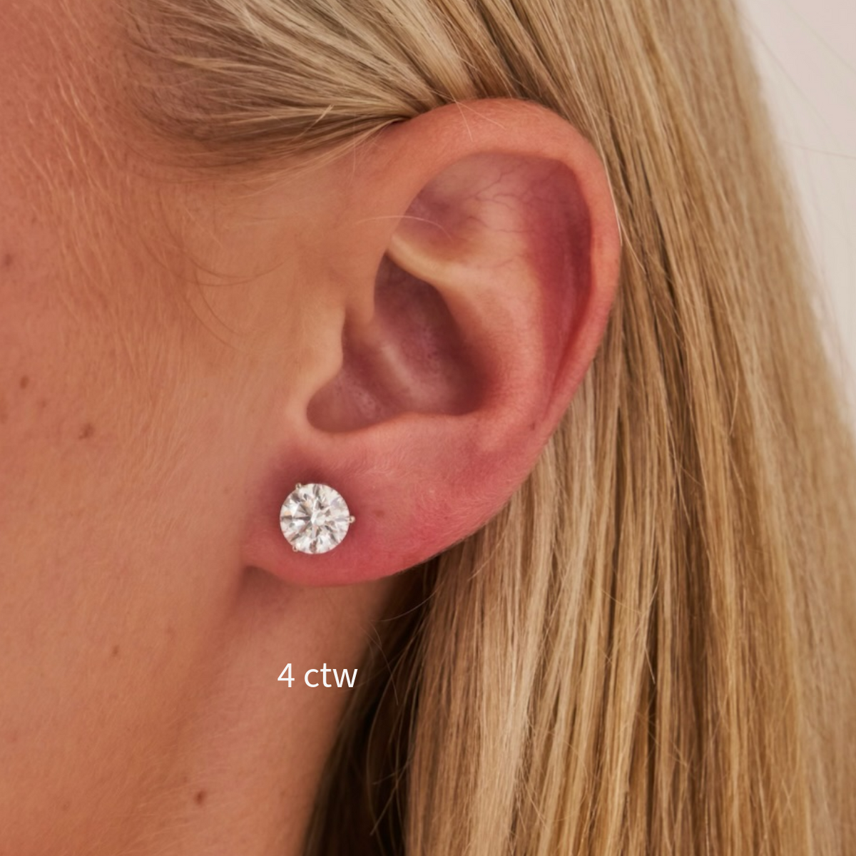 Lab Grown Round Brilliant Cut Diamond Studs
