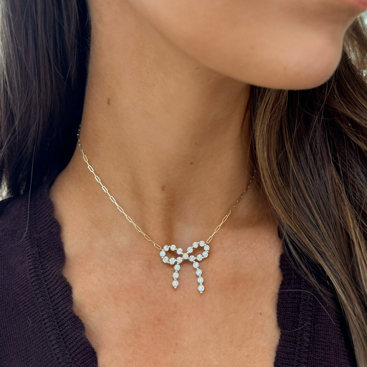 RW Finemidicharliecloudhollisbownecklace