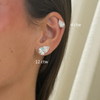 WG 12 ctw and 4 ctw studs