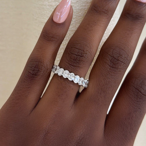 scalloped oval band 2.22 ctw