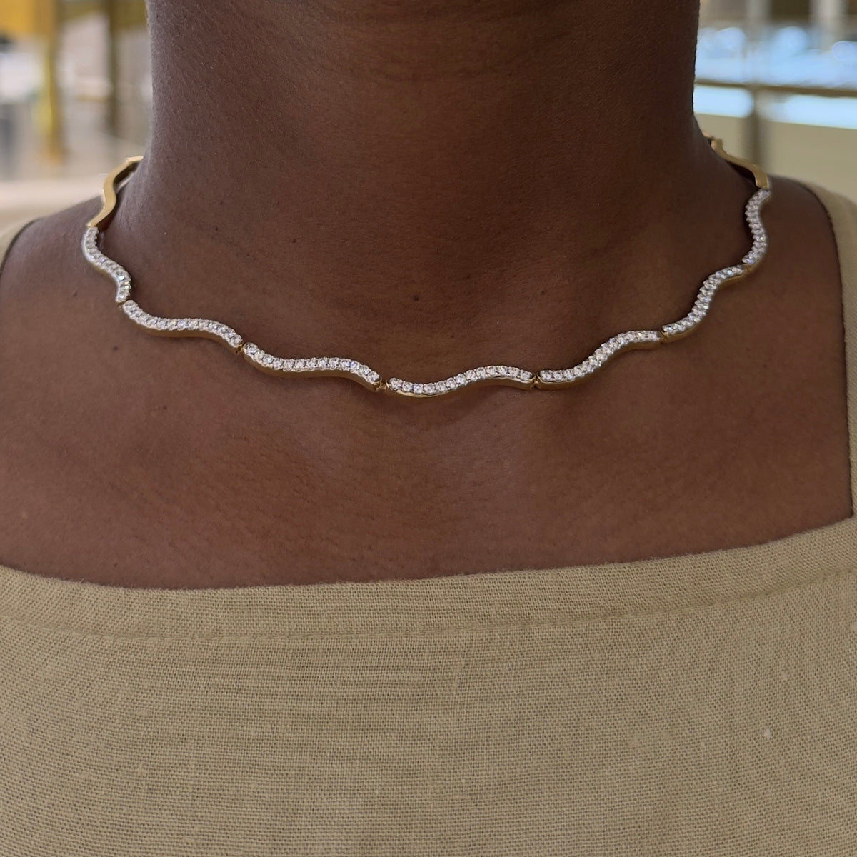 welle wavy necklace 