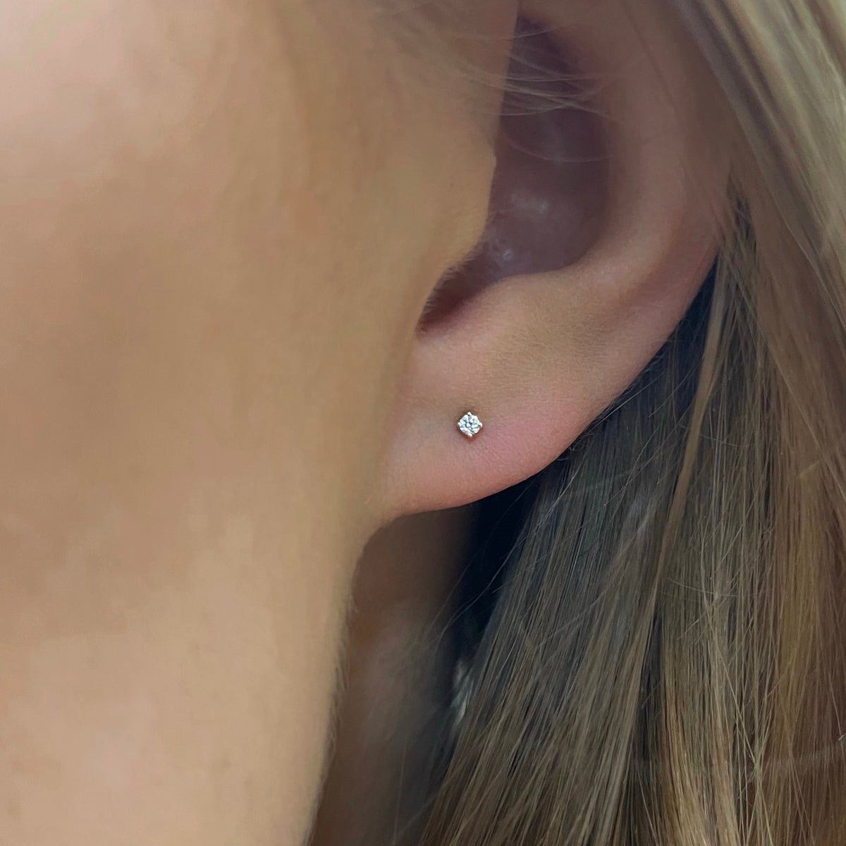 Dede Diamond Dot Stud Earrings ON MODEL