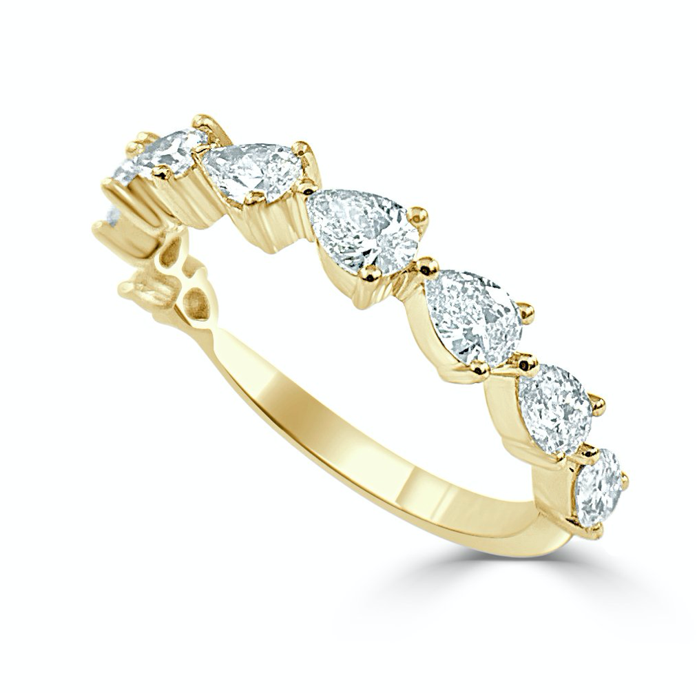 Everette Pear Shaped Diamond Band