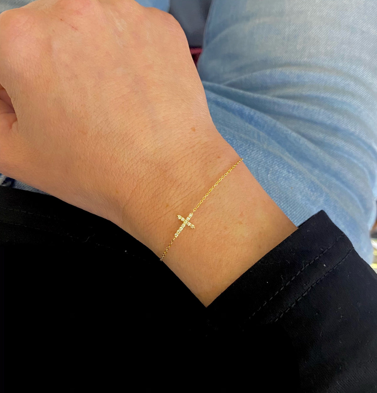 Esther Dainty Diamond Cross Bracelet
