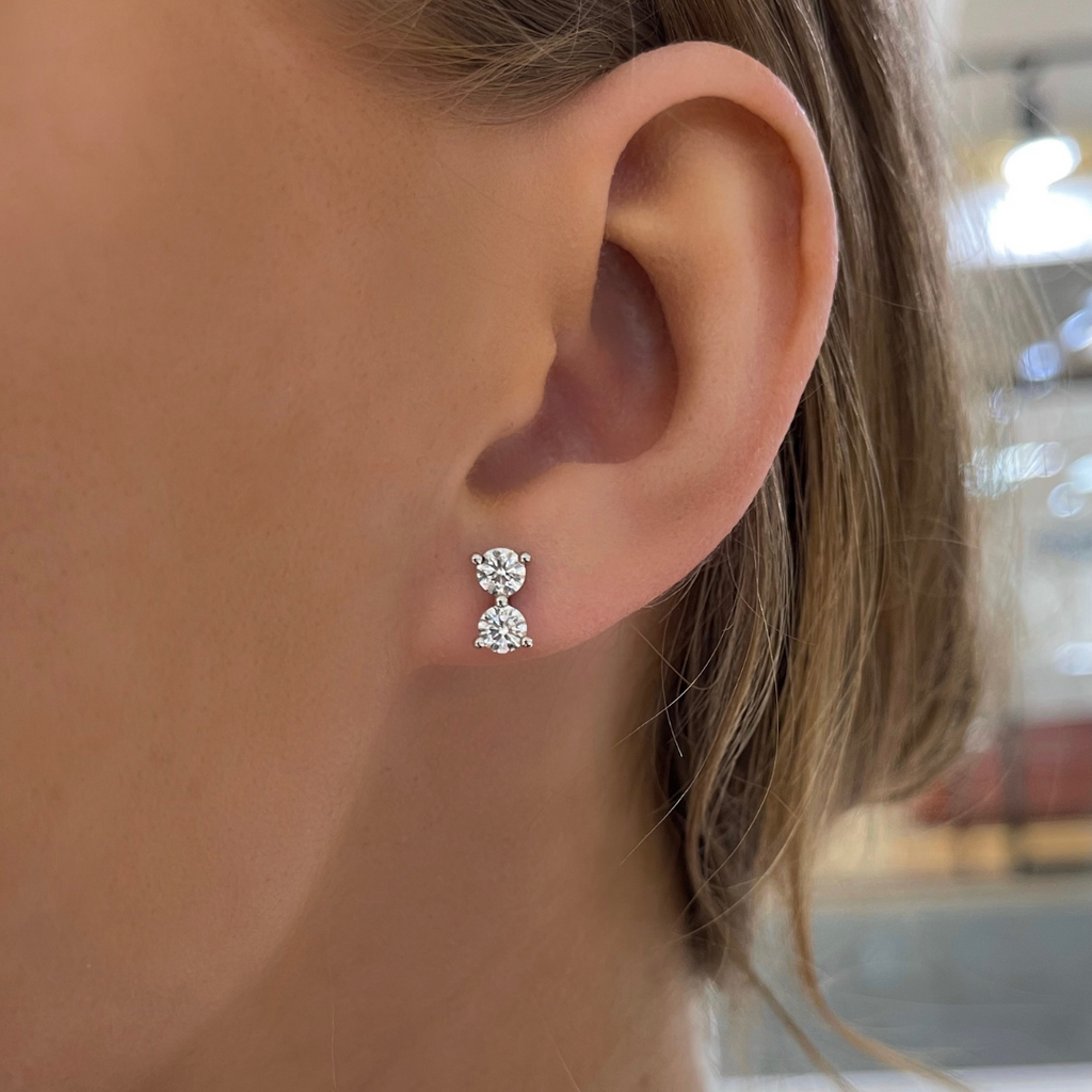 Two stud earrings online