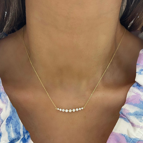 Gwen Tapered Diamond Bar Necklace