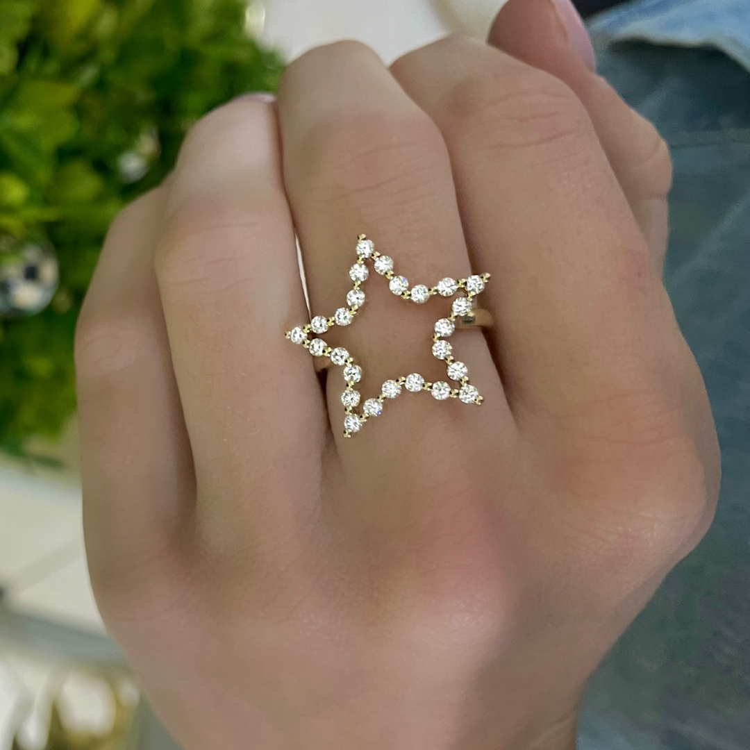Open Star Ring – Diamonds On The Key