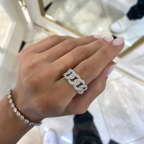 Roux Diamond Link Ring