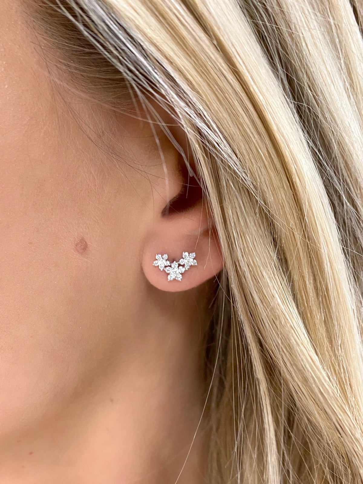 Daisy Diamond Flower Cluster Stud Earrings