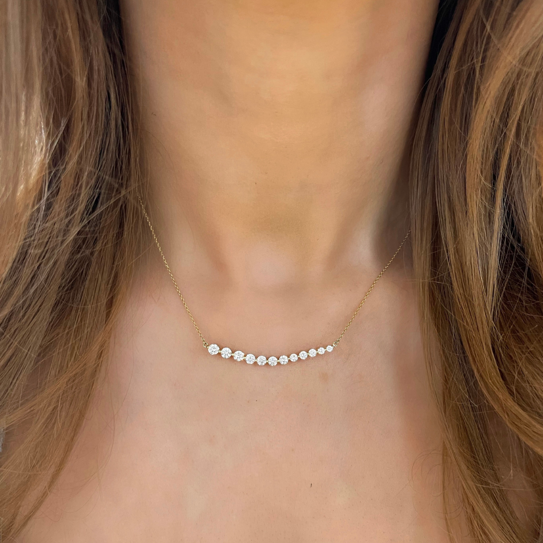 Tex Tapered Diamond Bar Necklace