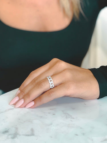 Chelsi Diamond Link Ring on model